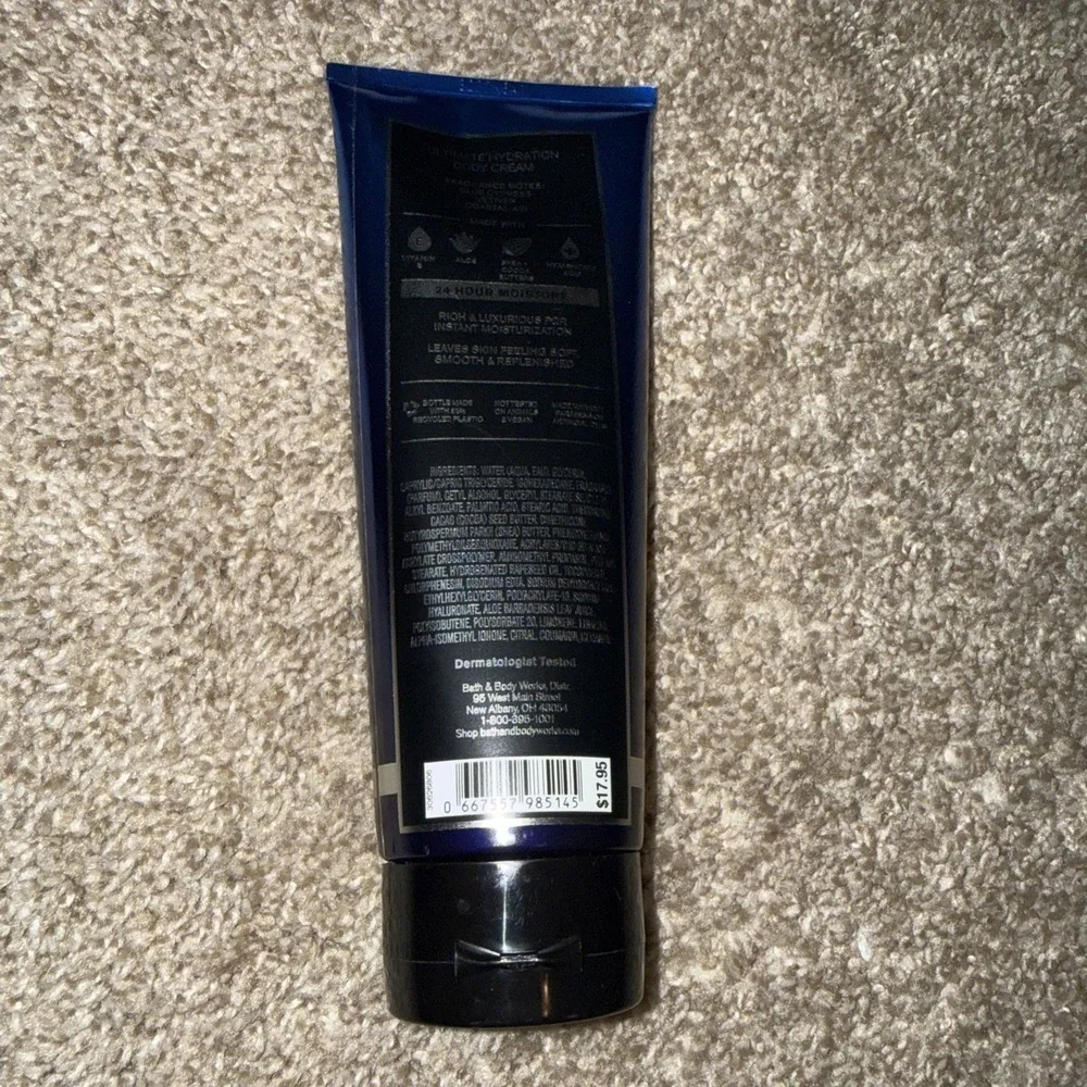 Bath & Body Works bath body